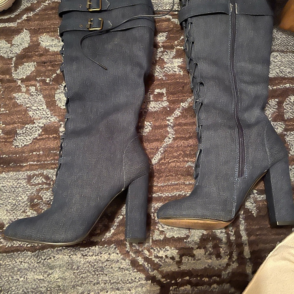 Really cute jeans boots